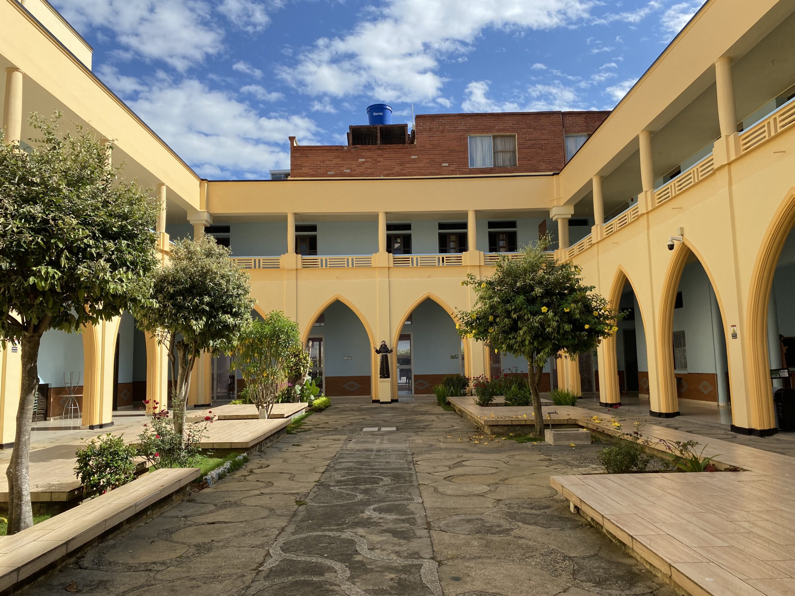 Preescolar de la Santísima Trinidad (Bucaramanga) - instalaciones destacadas - 1