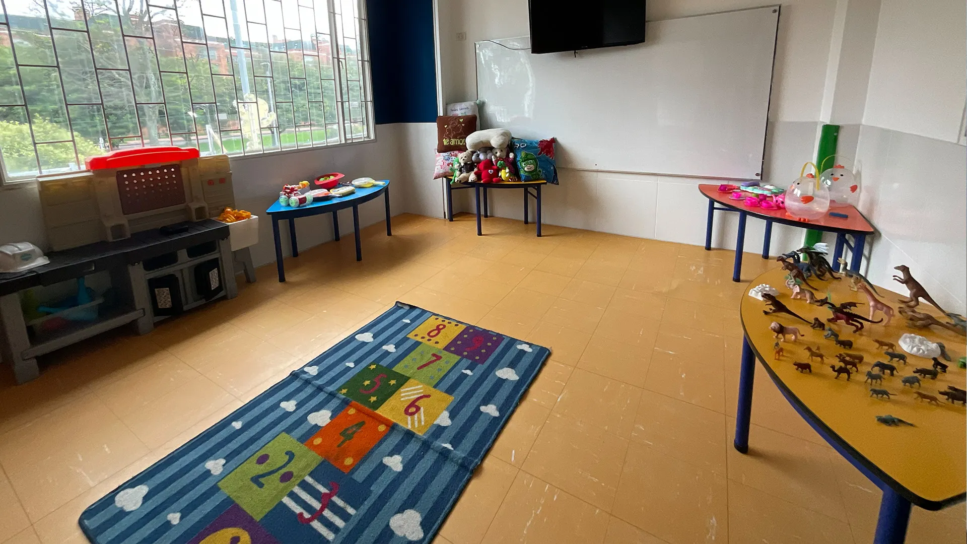 Lerner &amp; Klein Jardín Infantil (Bogotá) - instalaciones destacadas - 1