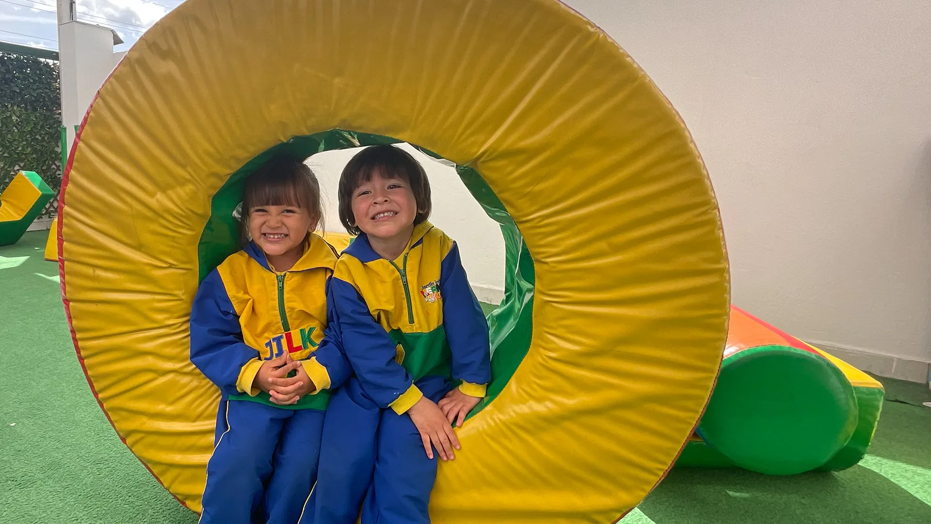 Lerner &amp; Klein Jardín Infantil (Bogotá) - instalaciones - 1